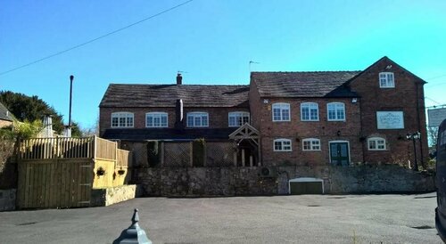 Crown Inn, Rezervați Hotel Uttoxeter Staffordshire