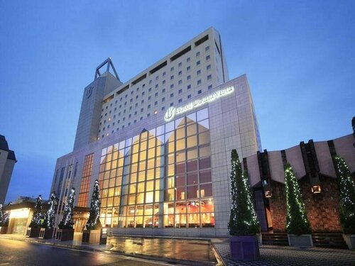 Hotel Buena Vista, Забронировать Отель Мацумото Нагано, рядом с Художественный музей города Мацумото