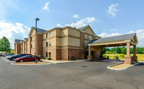 Comfort Inn & Suites Christiansburg I-81, Забронировать Отель Хейвен-Хайтс Виргиния