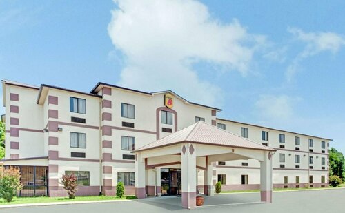 Super 8 by Wyndham Jackson Ridgeland, Buchen Sie Hotel Ridgeland 