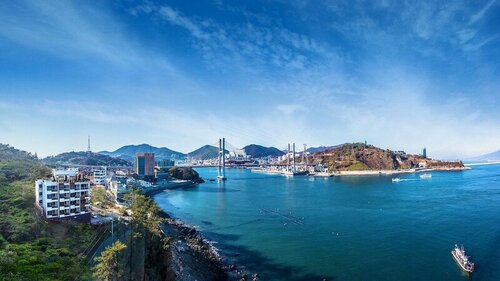 Yeosu Sun Hill SPA Pension, Забронировать Курортный отель СПА-отели Йосу, рядом с Деревня с настенными рисунками в районе Косодон, SPA-услуги