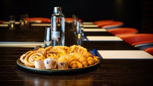 Holiday Inn Express & Suites Queenstown by IHG, Забронировать Отель Отели Отаго 4 звезды, 4*
