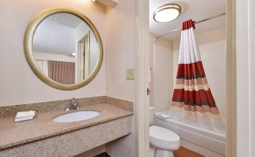 Red Roof Inn Merrillville, Prenota Hotel Hotel a Merrillville con parcheggio, Parcheggio
