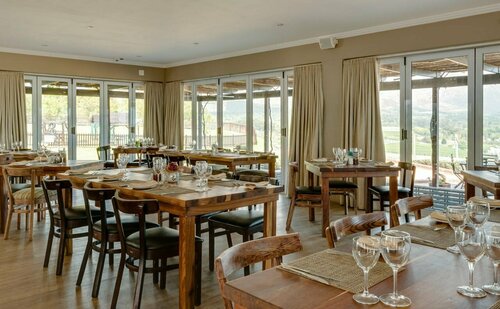 Protea Hotel by Marriott Stellenbosch & Conference Centre, Забронировать Отель Отели Стелленбос по системе «всё включено», Всё включено