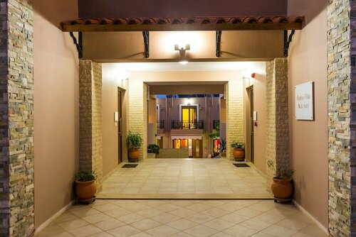 Pantheon Villas & Suites, Забронировать Отель Влихада Центральный Крит