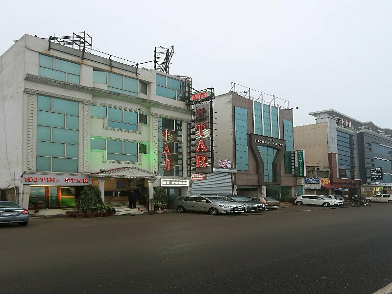 FabHotel Transit - Hotel in Mahipalpur, New Delhi