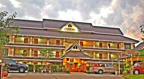 Sawadeelanna Hotel, Забронировать Отель Отели Нан с завтраком, Завтраки