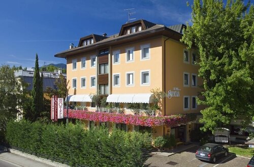 Hotel Isabella, Забронировать Отель Меран Аоста
