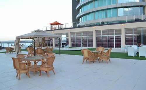 Grand Resort & Spa- Bahir Dar, Rezerwuj Ośrodek wypoczynkowy Hotele w Gojam z Parkingiem, Parking