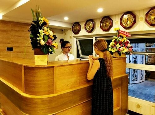 Cactusland Hotel Tan Binh Near T3 Station, Забронировать Отель Танбинь Хошимин, рядом с Международный выставочный и конференц-центр Хошимина HIECC