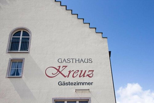 Gasthaus Kreuz, Забронировать Отель Илинген-Биркендорф Шварцвальд