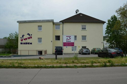 Zwei Raben Pension, Забронировать Гостевой дом Laubenheim Майнц