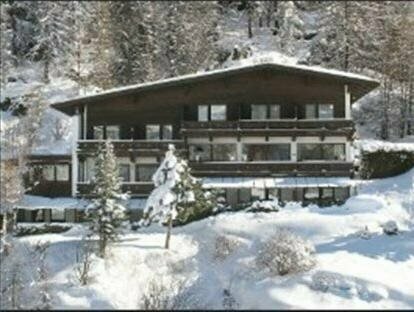 Pension Andreas, Забронировать Отель Отели Зельден с парковкой, рядом с Innerwald II, Парковка