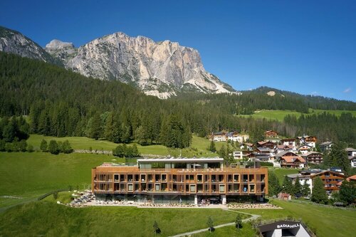 Hotel Badia Hill, Забронировать Отель Бадия Корвара-ин-Бадия