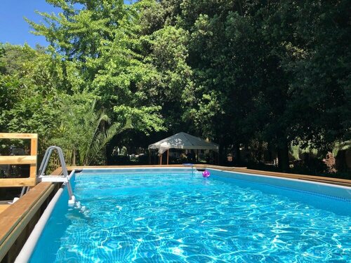 Villa Berghella, Varaa Villa Hotellit Montesilvano uima-altaalla, Uima-allas