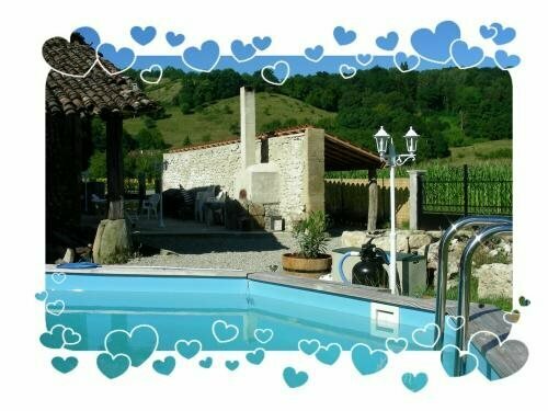 La Fontaine du Vercors, Book Hotel Hoteller i Rhône-Alps med parkering, Parkering