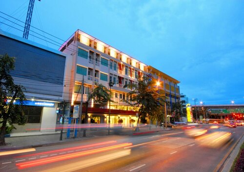 Bangkok Loft Inn, Забронировать Отель Отели провинции Бангкока с парковкой, Парковка