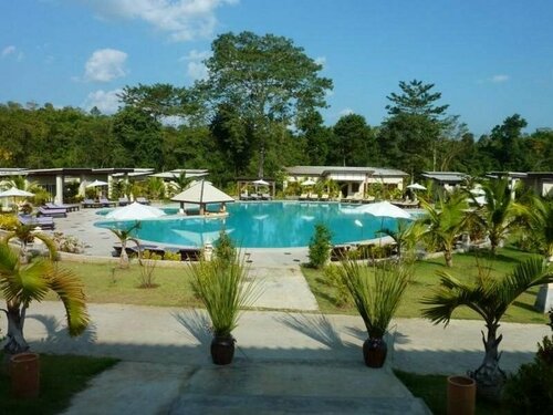 Nakakiri Resort & Spa, Забронировать Курортный отель Хин Дат Река Квай