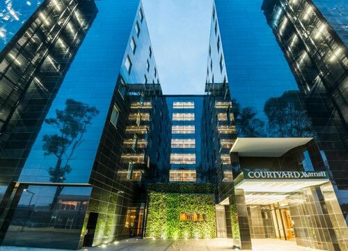 Courtyard by Marriott Prague Airport, Book Hotel Prague 06 Prag