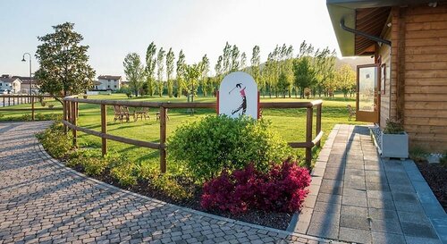 Marco Polo, Забронировать Курортный отель Отели Витторио-Венето с парковкой, Парковка