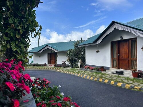 Deshadan Mountain Resort