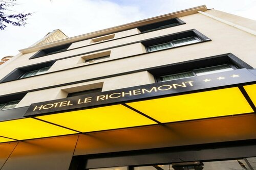 Hotel Le Richemont, Забронировать Отель Отели Иври-сюр-Сен с парковкой, Парковка
