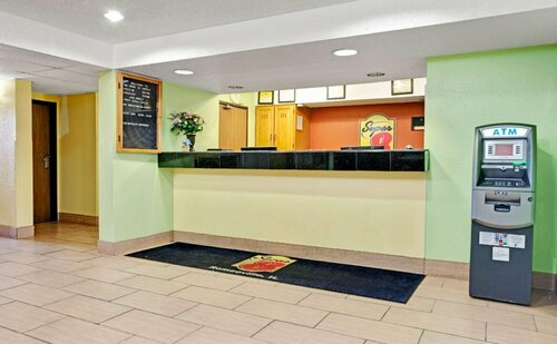 Super 8 by Wyndham Romeoville Bolingbrook, Book Mini-hotel Bolingbrook 