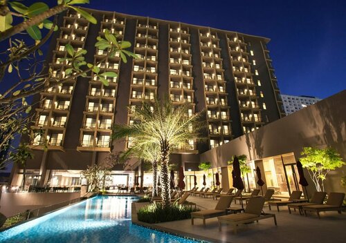 Mercure Pattaya Ocean Resort, Забронировать Курортный отель Отели Чонбури 4 звезды, 4*