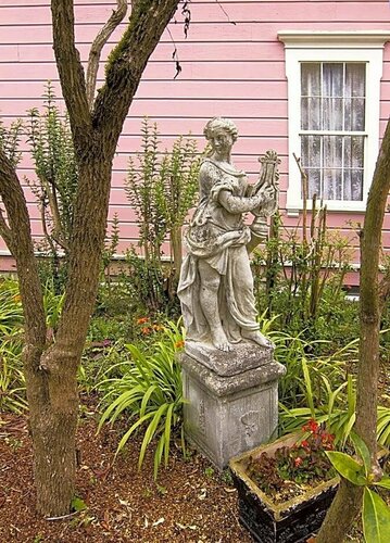Gingerbread Mansion, Book Bed and Breakfast Hoteller i Humboldt County med parkering, Parkering