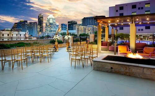 Hotel Indigo Austin Downtown - University by IHG, Забронировать Отель Отели Остина 3 звезды, рядом с Дом Дойла, 3*