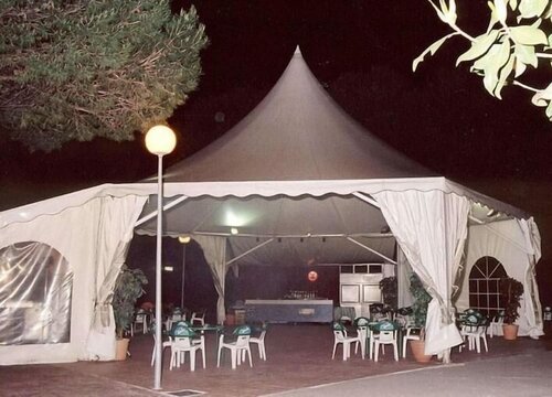 Hotel Restaurante la Imperial, Забронировать Отель  