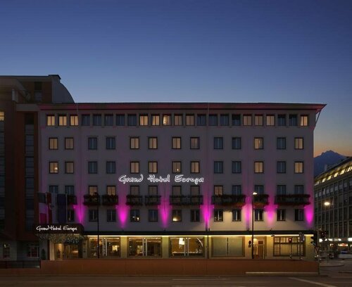 Grand Hotel Europa, Забронировать Отель Внутренний город Инсбрук, рядом с Стадион "Тиволи-Ной"