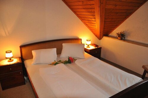 Hotel Garni Koralmblick, Забронировать Отель Отели Фёлькермаркт 3 звезды, 3*