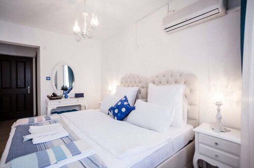 Mavi Butik Hotel, Забронировать Отель Бозджаада Эгейский регион Турции
