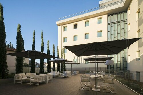 Hotel Glance In Florence, Забронировать Отель Отели Флоренции с бассейном, рядом с Генеральное консульство Испании во Флоренции, Бассейн