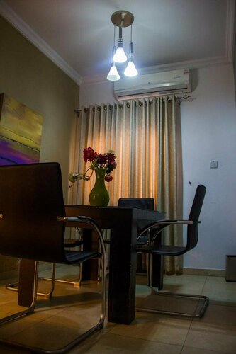Crystal Court Lekki, Rezerwuj Hotel Lekki Phase 1 