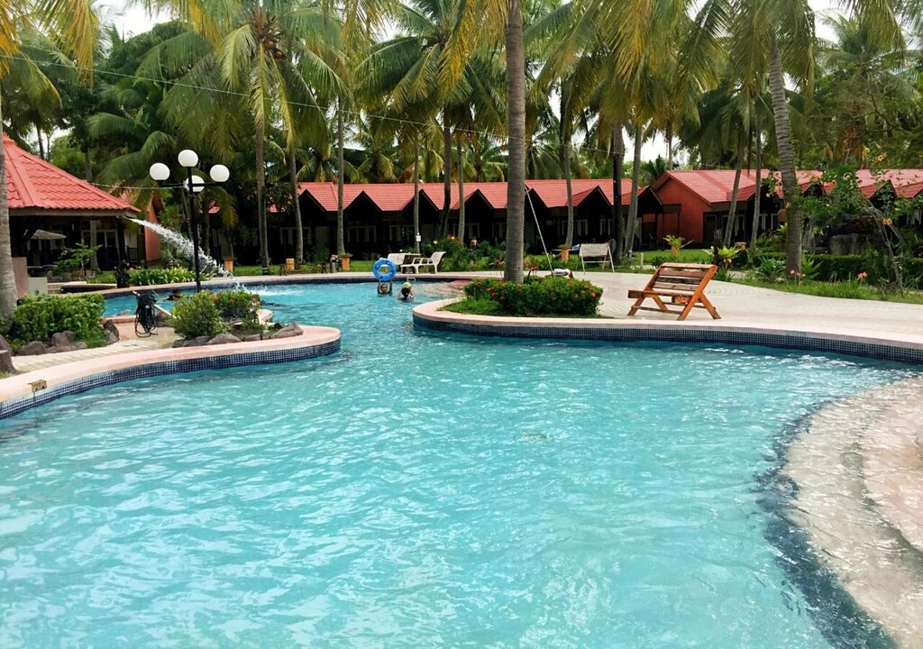 Western Beach Resort