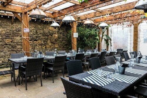 The First Hurdle Guest House, Забронировать Отель Чепстоу Гвент