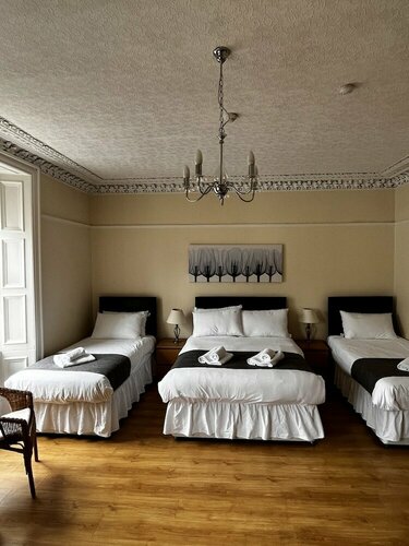 Corner House Hotel, Réserver Hôtel Innerleithen 
