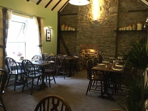 The Fountain Inn, Book Pension Hoteller i Forest of Dean med morgenmad, Morgenmad