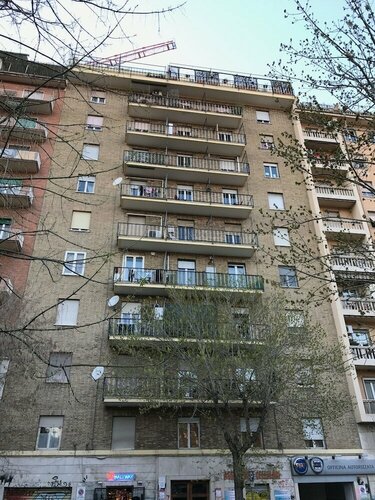A Casa Di Giallo B&B, Забронировать Гостевой дом Отели Рима с завтраком, рядом с Santa Maria Ausiliatrice, Завтраки