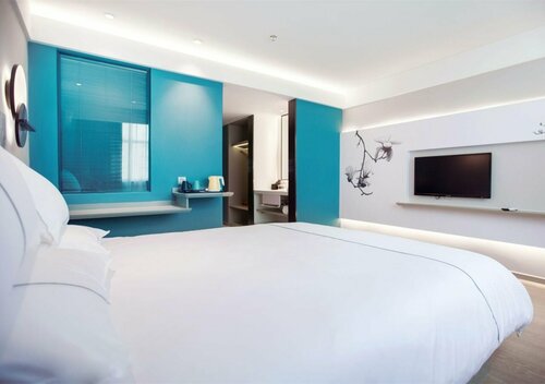 Magnotel Hotel –South Railway Station, Huizhou, Varaa Hotelli Hotellit Guangdong pysäköinnillä, Pysäköinti