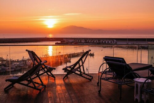 La Residencia Puerto Hotel & Spa, Забронировать Курортный отель Тарифа Los Alcornocales Natural Park, рядом с Castillo de Guzmán