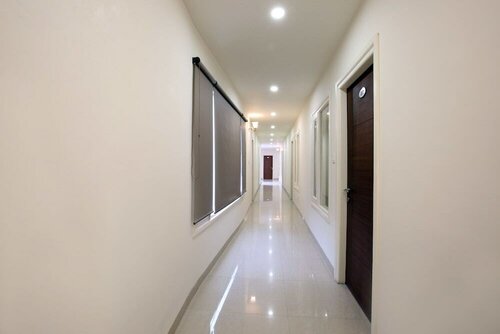 OYO 8954 Hotel Joy, Book Hotel Hoteller i Chandigarh Region med parkering, Parkering