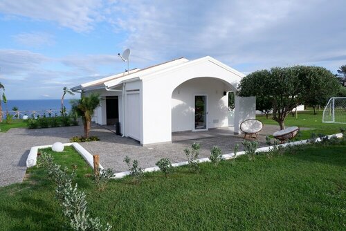 Midenza Seaside & Nature Retreat, Забронировать Апартаменты/квартира Отели Капо-Ватикано с питанием, Пансион