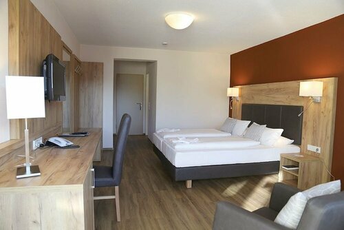 Trip Inn Landhotel Krone, Réserver Hôtel Deggenhausertal 