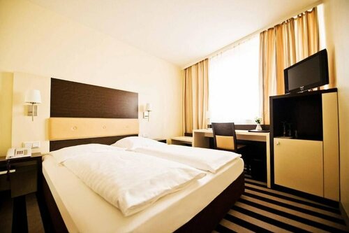 Bristol Hotel, Забронировать Отель Отели земли Гессена 4 звезды, 4*