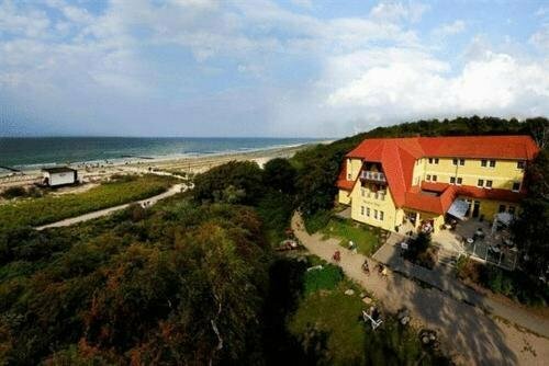 Seehotel Düne, Забронировать Отель Граль-Мюриц Мекленбург-Померания