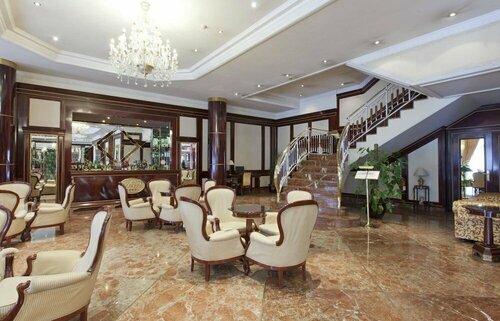 Hotel Alameda Palace, Забронировать Отель Отели Саламанки с бассейном, Бассейн