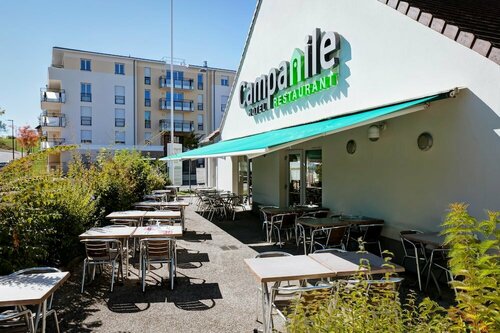 Campanile Genève - Ferney-Voltaire, Book Hotel Hoteller i Rhône-Alps med parkering, Parkering